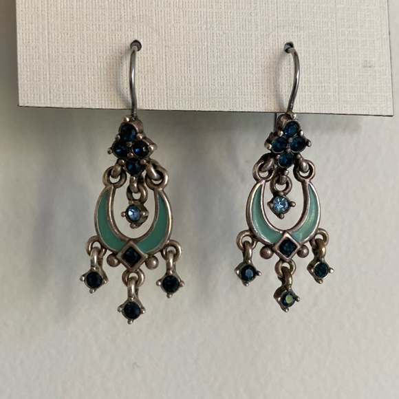 Vintage Dangling Earrings - Picture 2 of 3